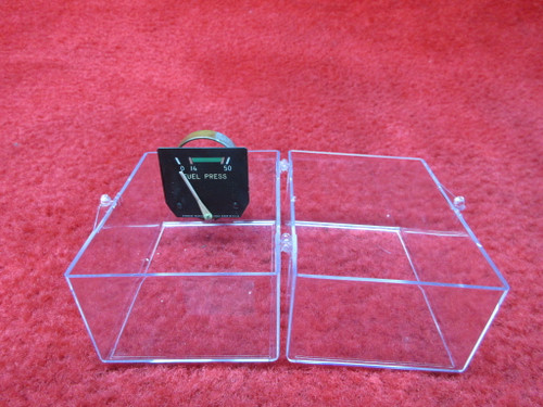 Stewart Warner Fuel Pressure Gauge PN 819476, 0444645