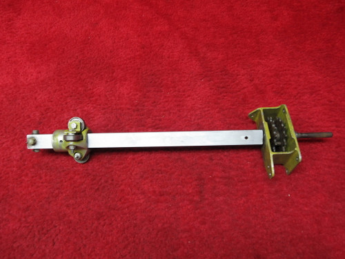 Piper PA-24-250 Comanche LH Control Wheel Shaft Tube PN 20975