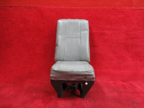 Beechcraft 76 Duchess RH Co-Pilot Seat PN 169-534024   (CALL OR EMAIL TO BUY) 