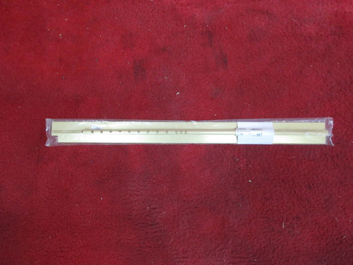 McFarlane Cessna 172 RH OUTBD Seat Rail PN MC0511243-6, 0511243-6