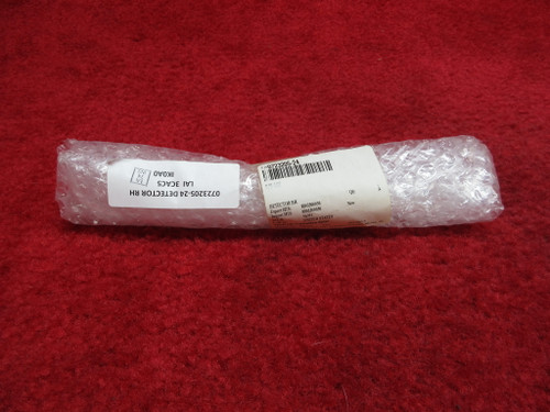 Textron, Cessna 172, 182, 206 Wing Tip Light Detector PN 0723205-24