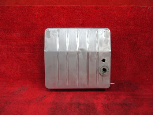 Cessna 172 RH Fuel Tank    (CALL OR EMAIL TO BUY)