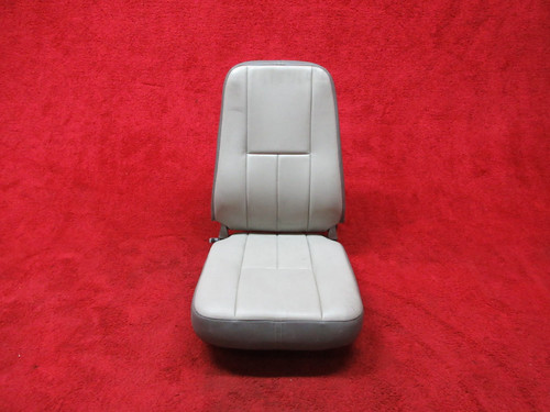Piper PA-28 RH Passenger Seat   (CALL OR EMAIL TO BUY)