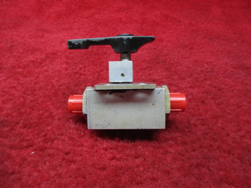 Cessna 177B Fuel Selector Valve W/ Handle PN 0513120-9