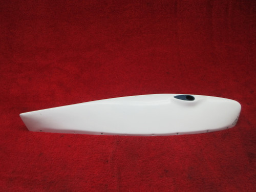Piper PA-24-250 Comanche RH Wing Tip PN 21552-01, 21552-001