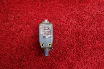 Messier Switch 28V PN C1-22606 - FCA Air Parts