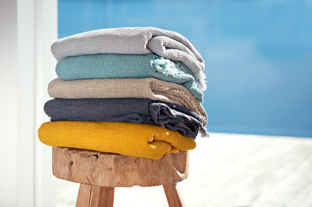 COAST Antigua Waffle Throws