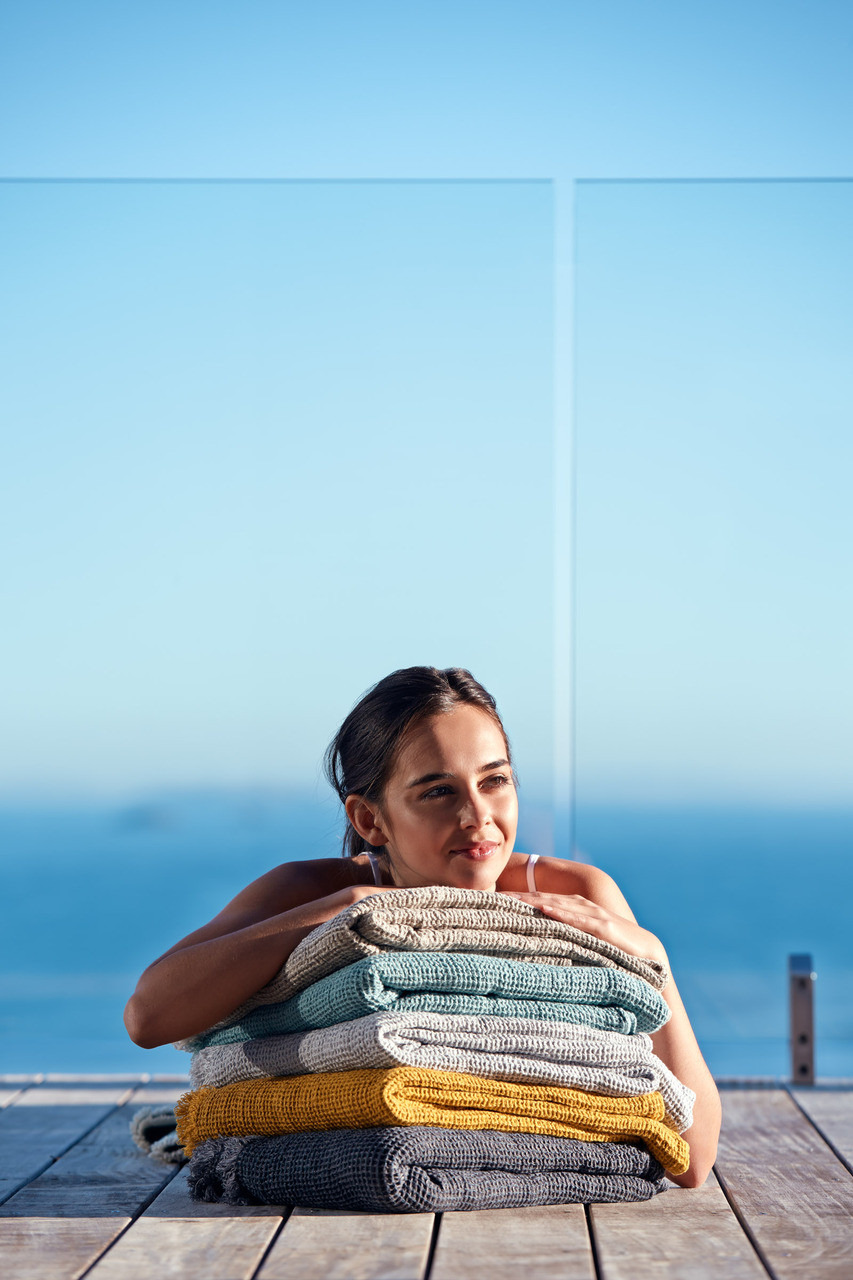 COAST Antigua Waffle Throws