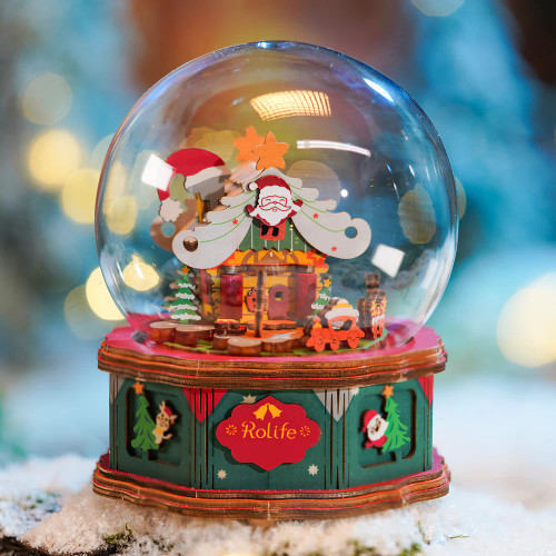 3D Puzzle Kit: Holiday Snow Globe