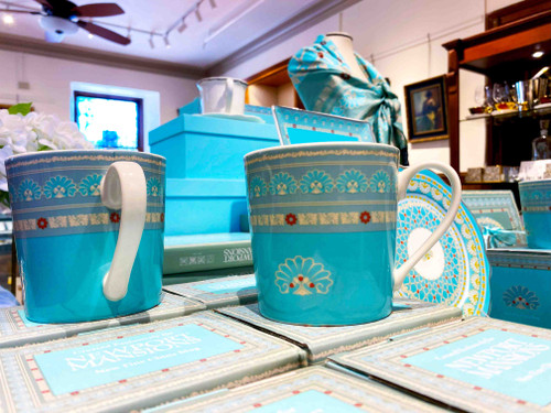 The Breakers Blue Shell Tableware