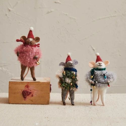Orn Felt Mouse Sweater