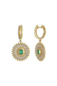 18K Yellow Gold Emerald & Diamond El Mar High-Elegant Drop Earrings 18K Yellow Gold Emerald & Diamond El Mar High-Elegant Drop Earrings