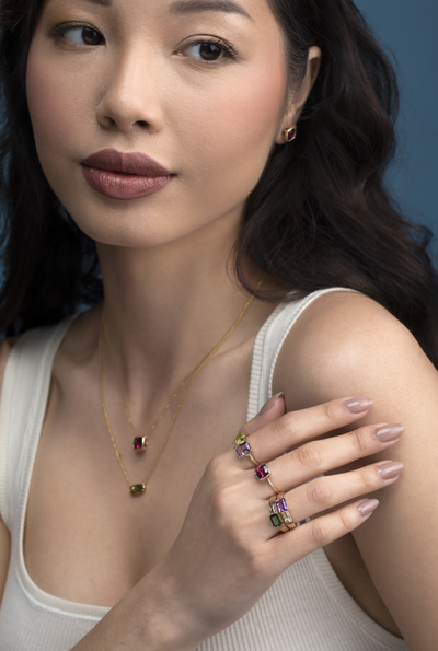 14K Yellow Gold Bony Levy Peridot Oval Pendant Necklace