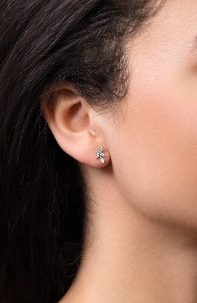 18K White Gold Natural Diamond Getty Minimalist Stud Earrings