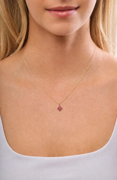 18K Yellow Gold El Mar Ruby Clover Pendant Necklace