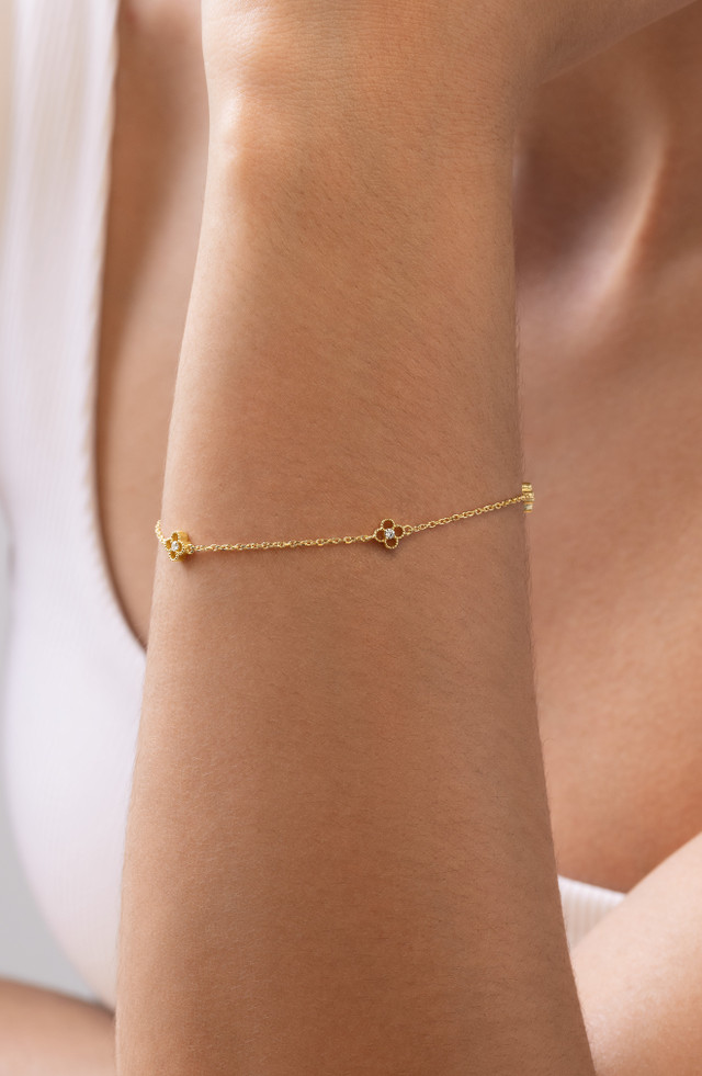 18K Yellow Gold Diamond Mykonos Drop Station Bracelet 