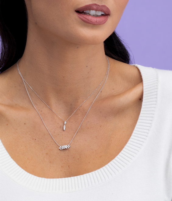 18K White Gold Natural Diamond Getty Floral Pendant Necklace