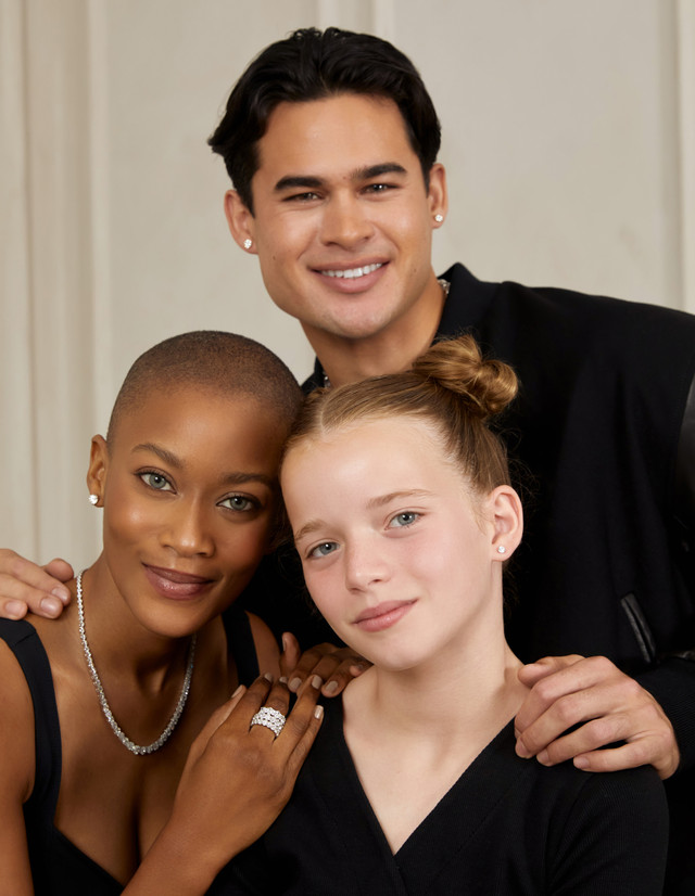 18K White Gold Diamond Bony Levy Stud Earrings