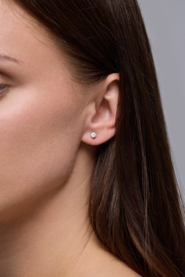 18K White Gold Natural Diamond Bony Levy Stud Earrings