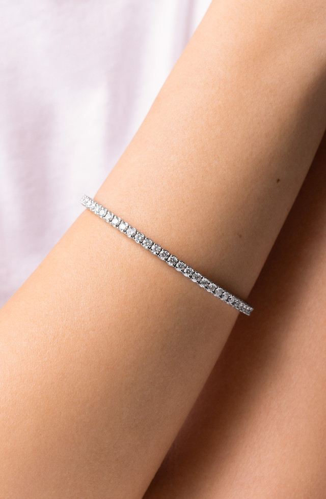 18K White Gold Diamond Audrey Modern Stretch Bracelet