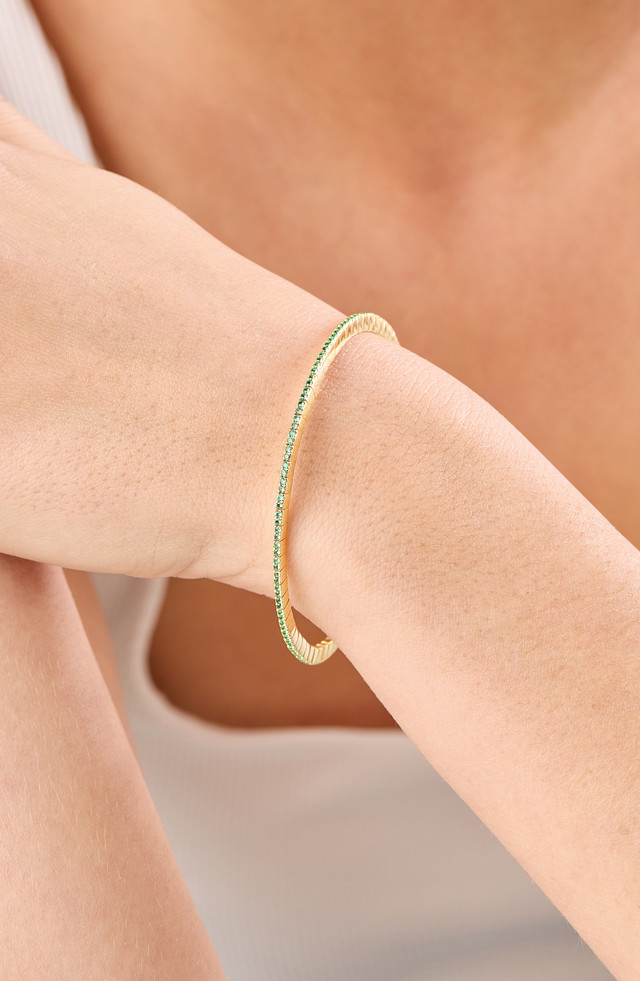 18K Yellow Gold El Mar Emerald Coil Cuff Bracelet