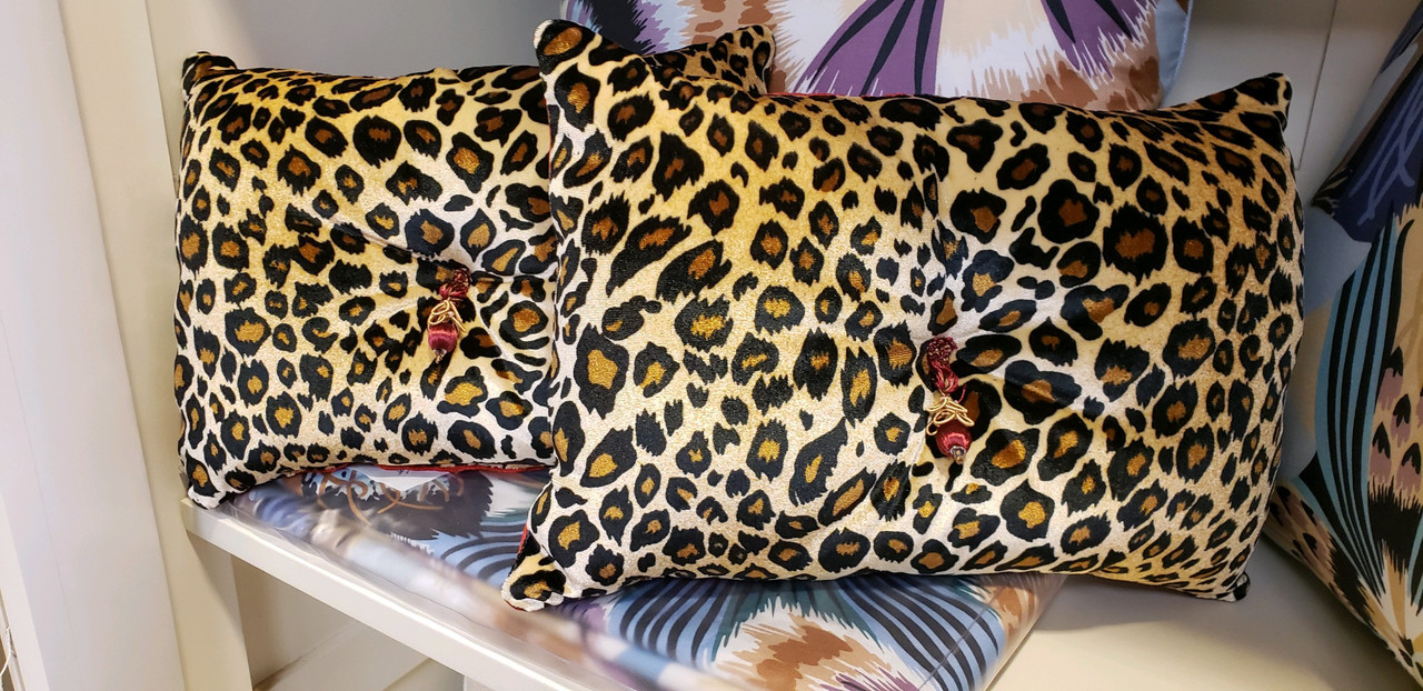 cheetah lumbar pillow