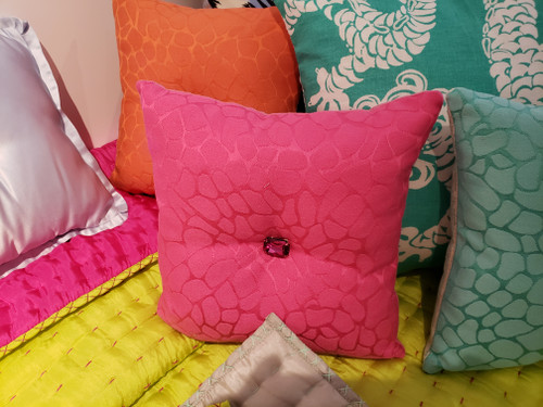 Lilly Pulitzer Giraffe Bling Pillow, Pink