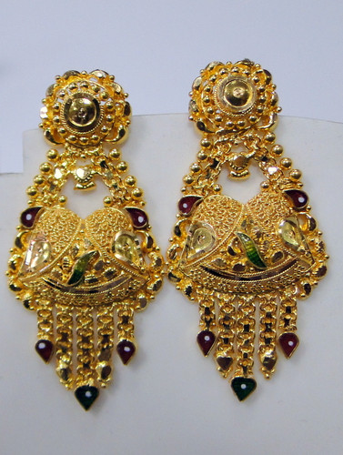 22 K solid gold earrings filigree design 9420