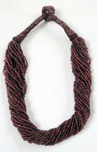 VINTAGE GARNET GEMSTONE BEADS STRAND NECKLACE