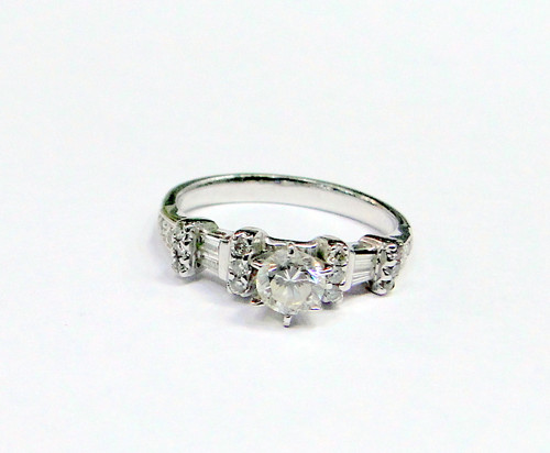 Diamond engagement Ring 18 K White Gold 13048