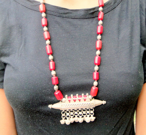 Ethnic tribal Old solid  Silver Pendant and Red Onyx Gemstone Beads Necklace