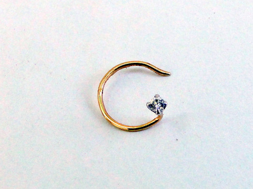 18 K SOLID GOLD JEWELRY DIAMOND NOSE STUD NOSE RING JEWELLERY