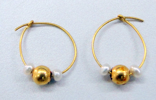 vintage 22 k  gold small hoop earring pair