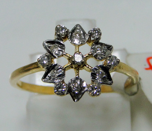 14 K solid gold Diamond ring jewelry 7848