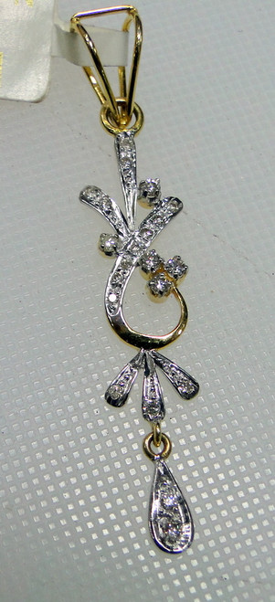 14 K solid gold Diamond Pendant necklace jewelry 7921