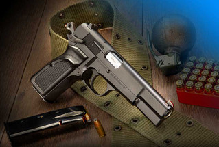 Who Dares Wins The Inglis L9A1 Browning Hi-Power - American Handgunner