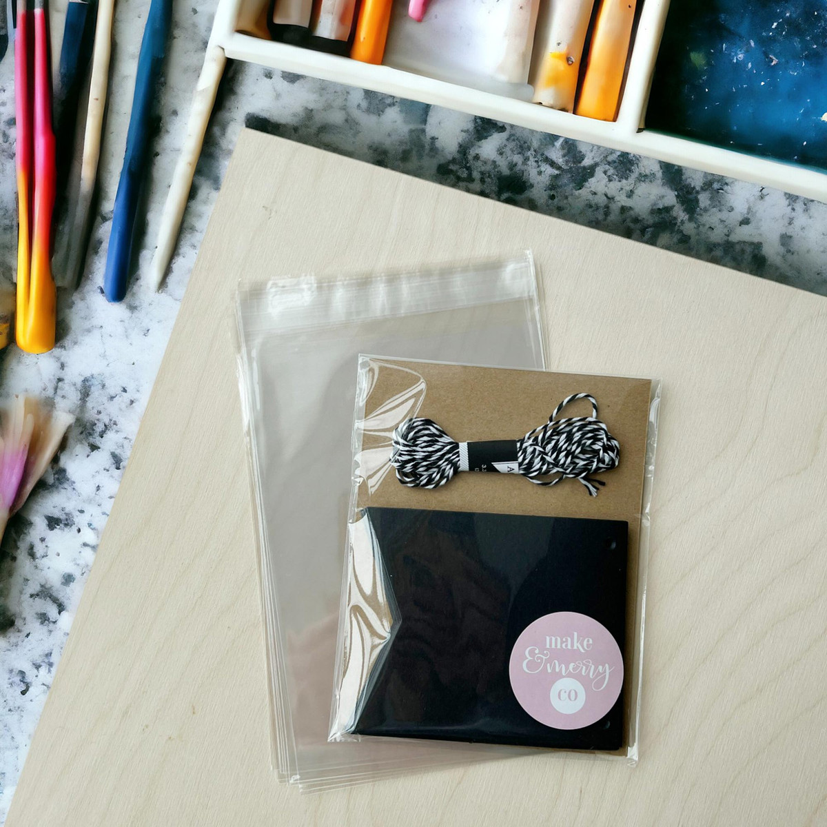 5.25 x 7.25in. 5.25 x 7.25in.