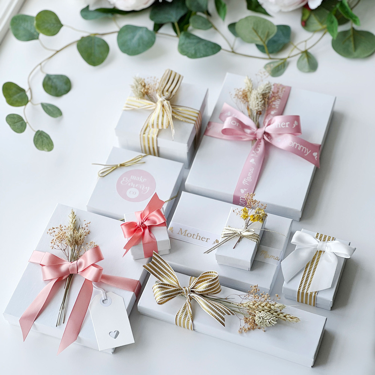 Image of White Jewelry Boxes