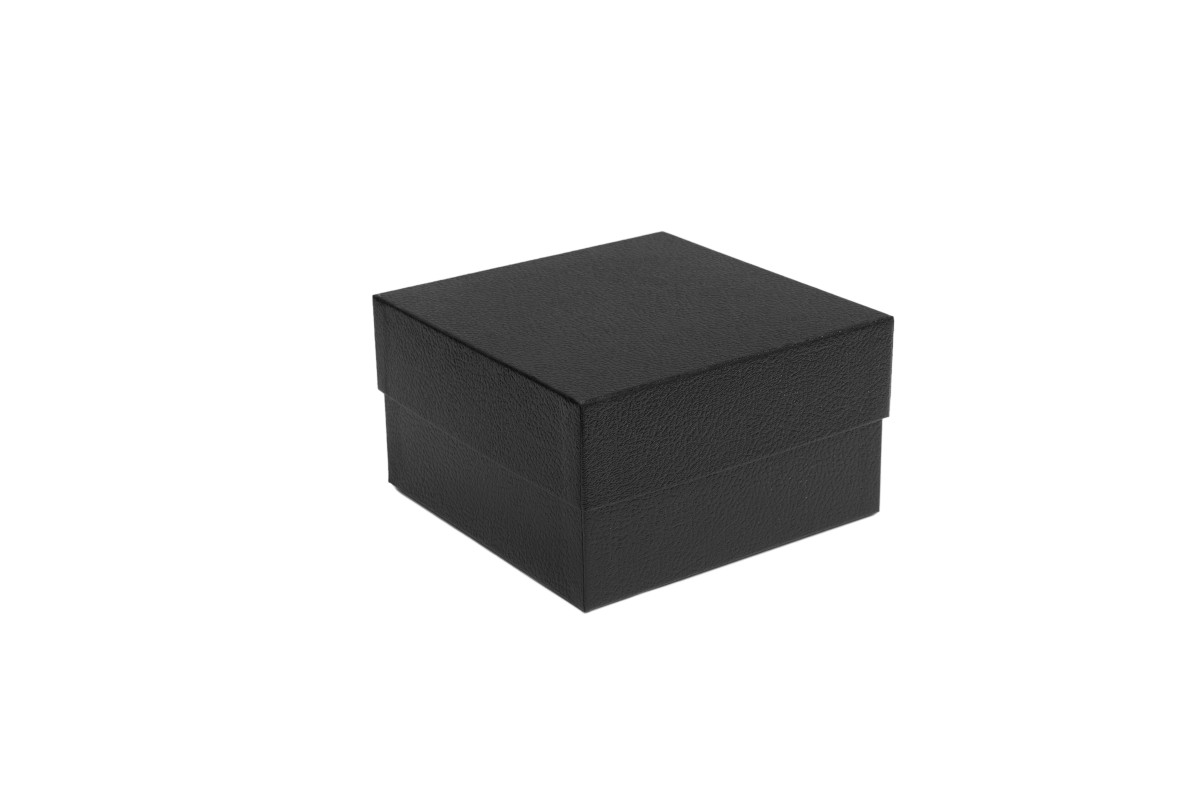 7 x 7 x 4in.