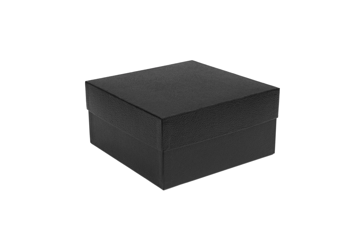 9 x 9 x 4.5in.
