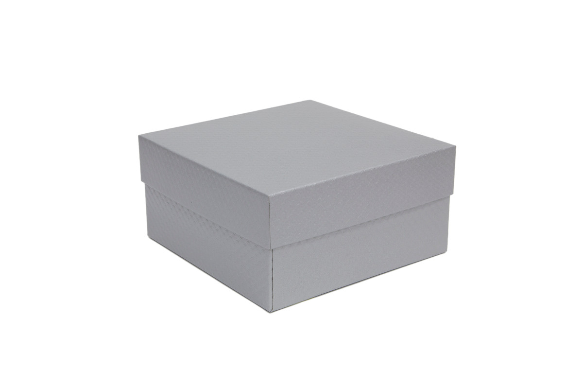 9 x 9 x 4.5in.