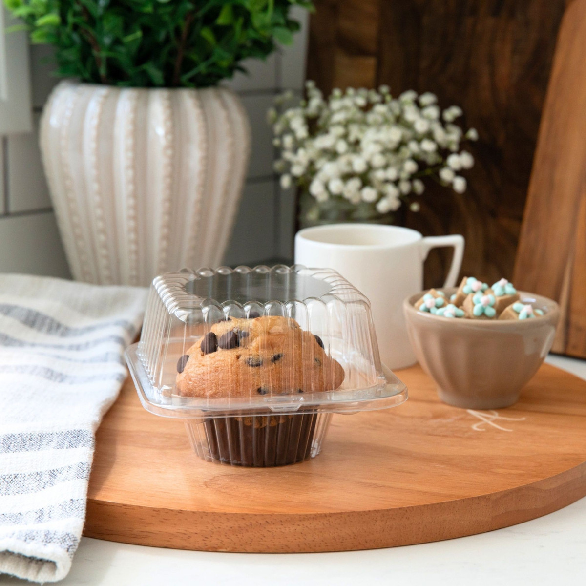 Single Reg Cupcake - 5.5 x 5 x 3.4in.