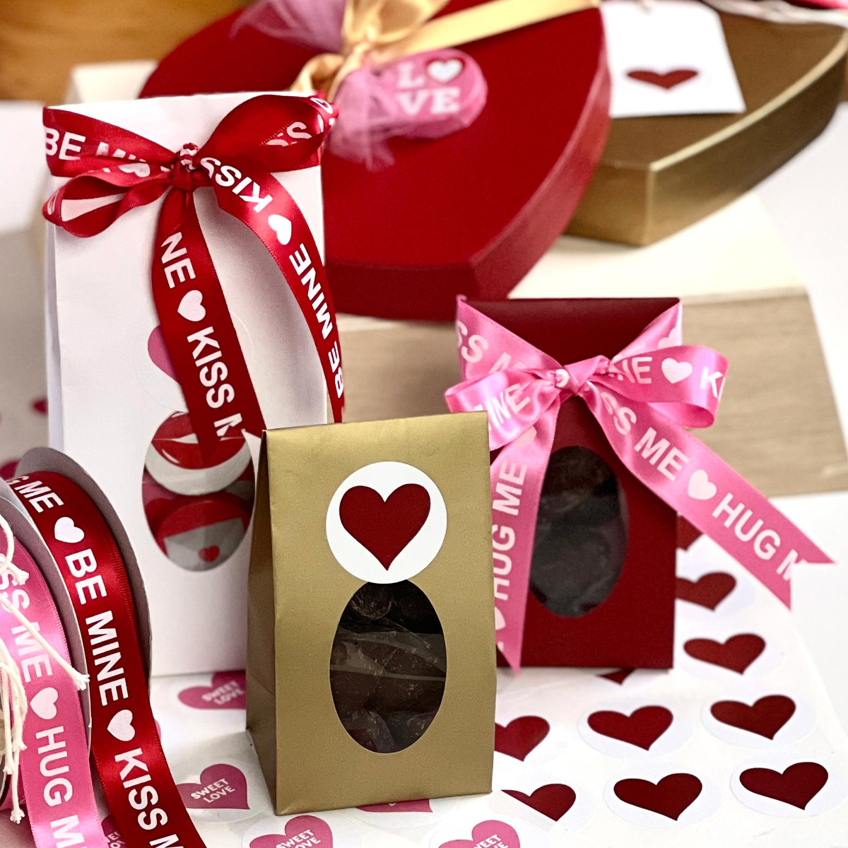 Image of Gold Stand Up Candy Bags