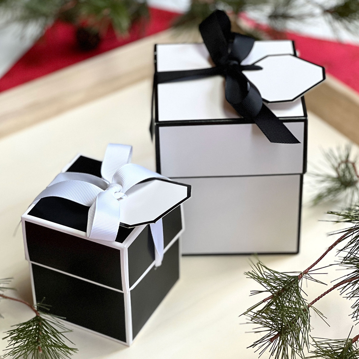 Image of White Flip Top Gift Boxes