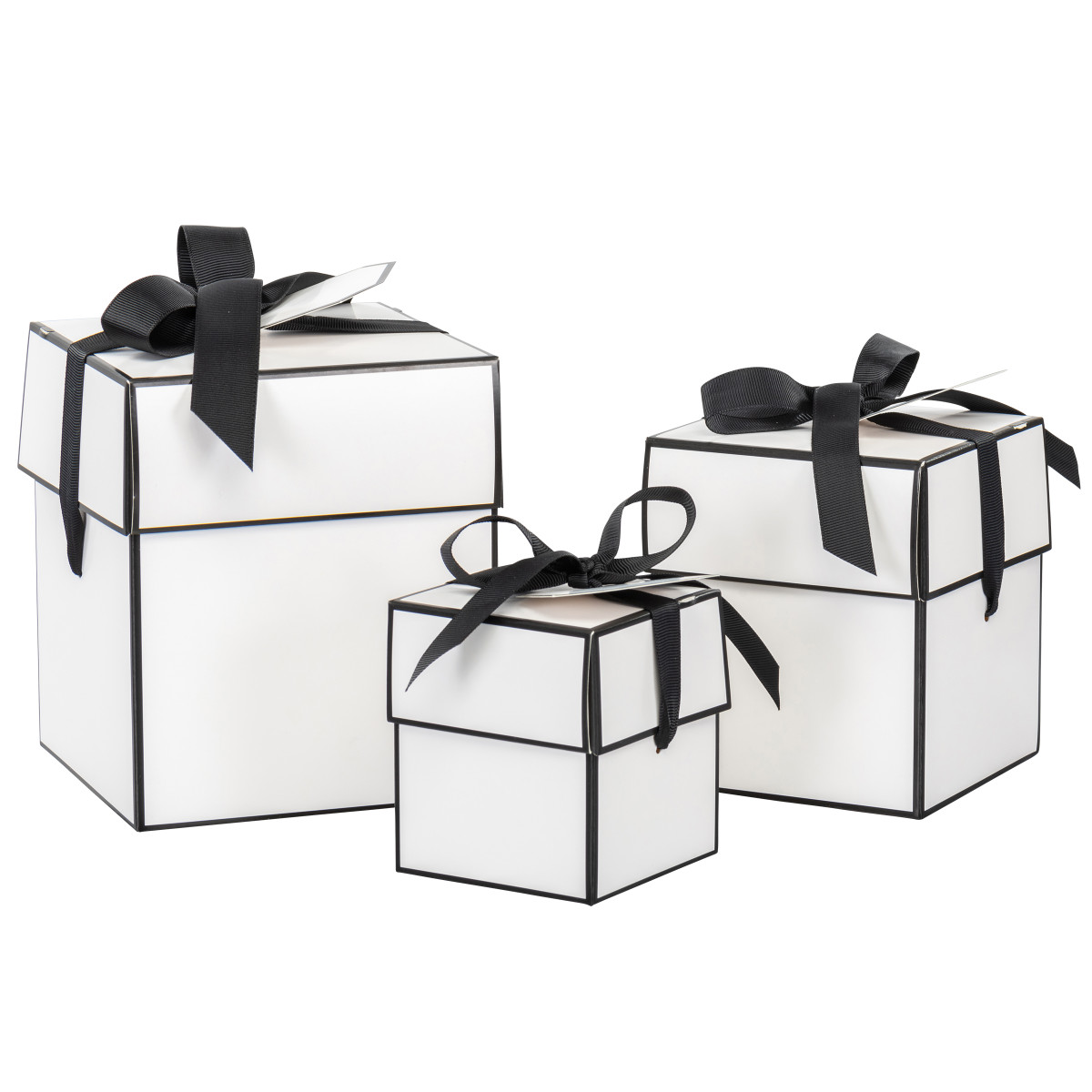 Image des boîtes cadeaux blanches à rabat