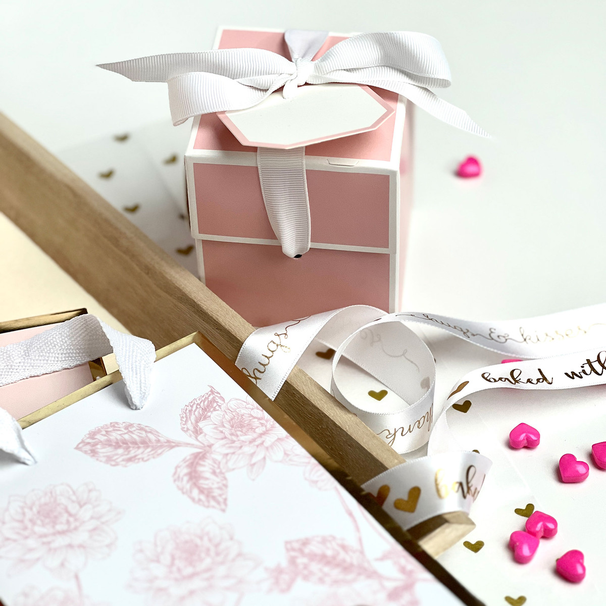 Image of Pink Flip Top Gift Boxes