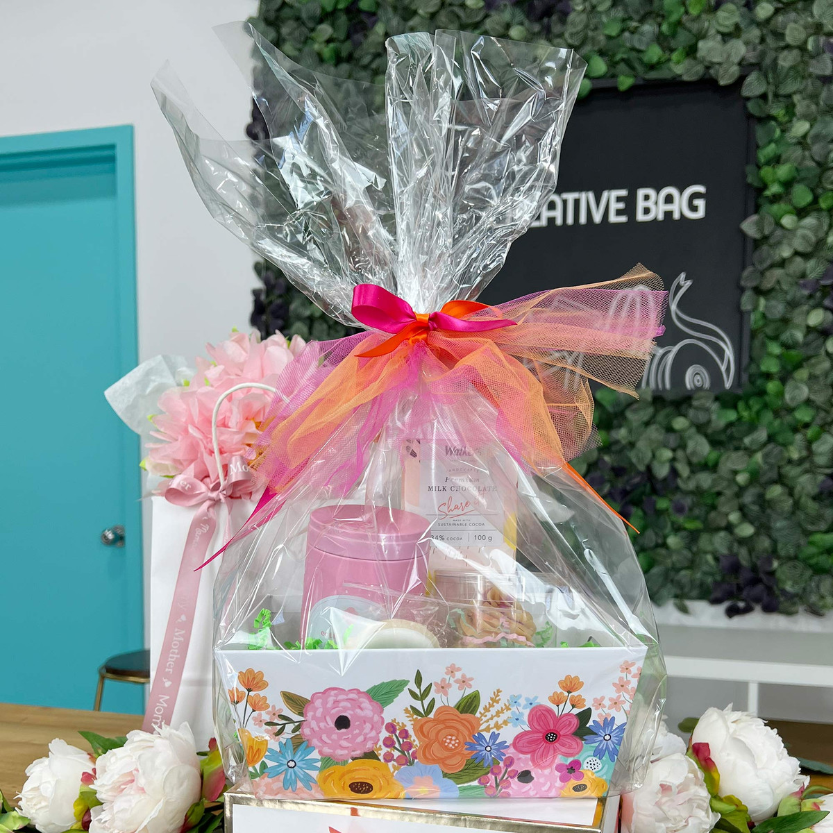 Small - 9 x 7 x 3.5in.