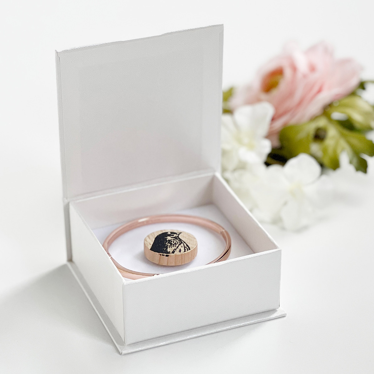 White Pearl - 3 x 3 x 1.25in.