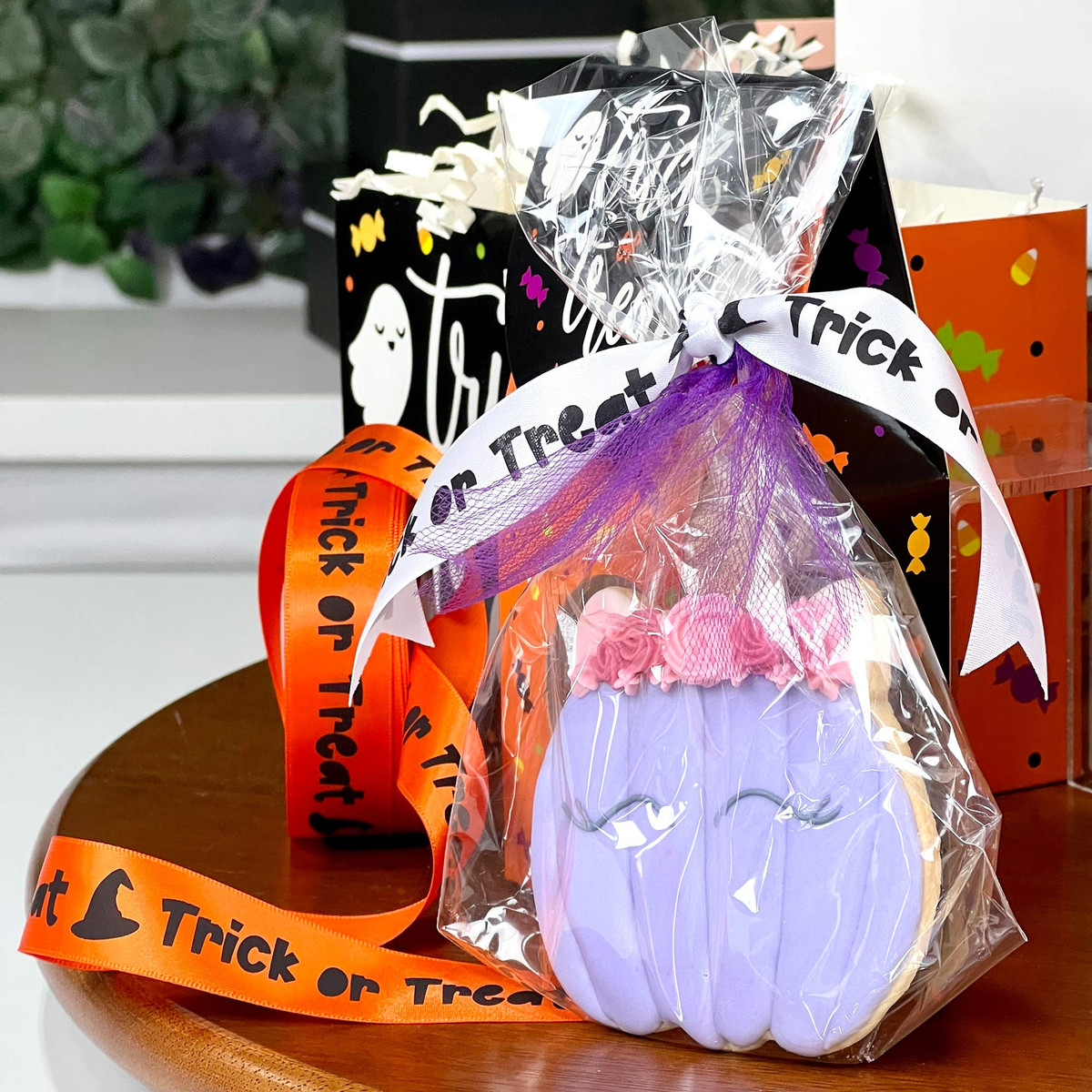 Image of Halloween Ribbon