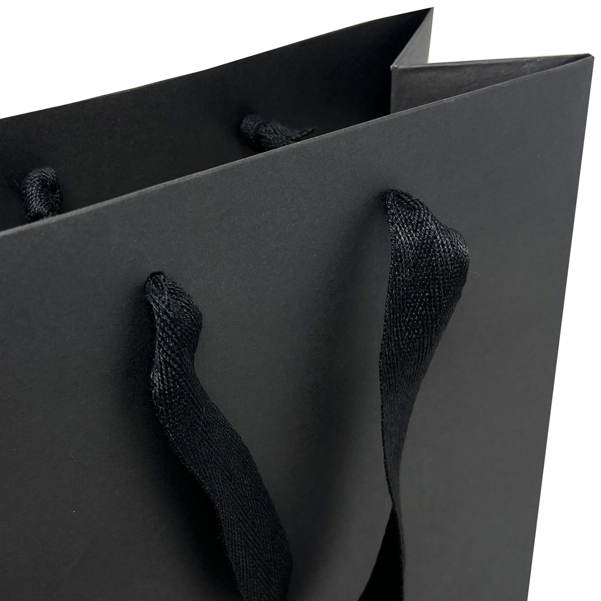 Black - 8 x 4 x 10in.